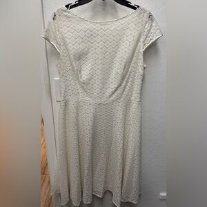 Kasper Cream Geometric Dress. Size 14.